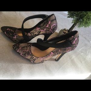 New shoes. shoe Dazzle.